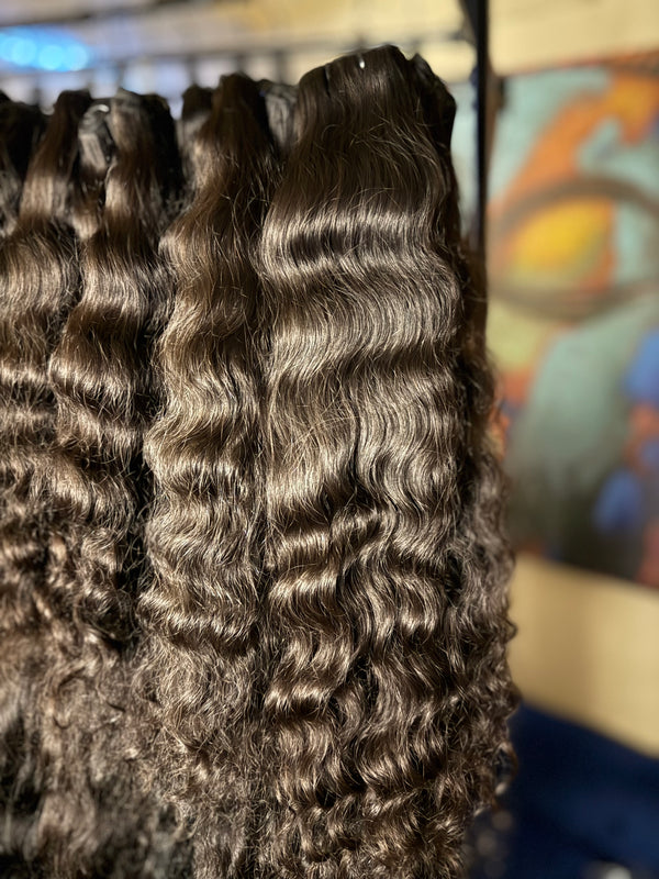 Natural Indian Hair Weft in Deep Waves, Perfect for Adding Volume and Length to Hairstyles